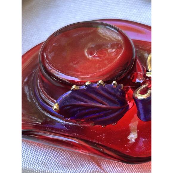 Vtg RED HAT SOCIETY 2” Blown Stained Glass Hat w/ Purple Leaf And Bow With Box - Picture 8 of 10